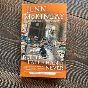 Better Late‎ Than Never by Jenn McKinlay Guc